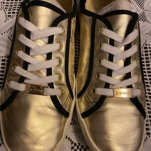 bebe sport shoes Women’s 91/2